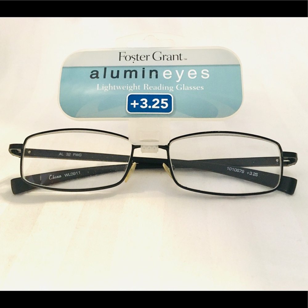Foster Grant: Alumin eyes, lightweight glasses+325